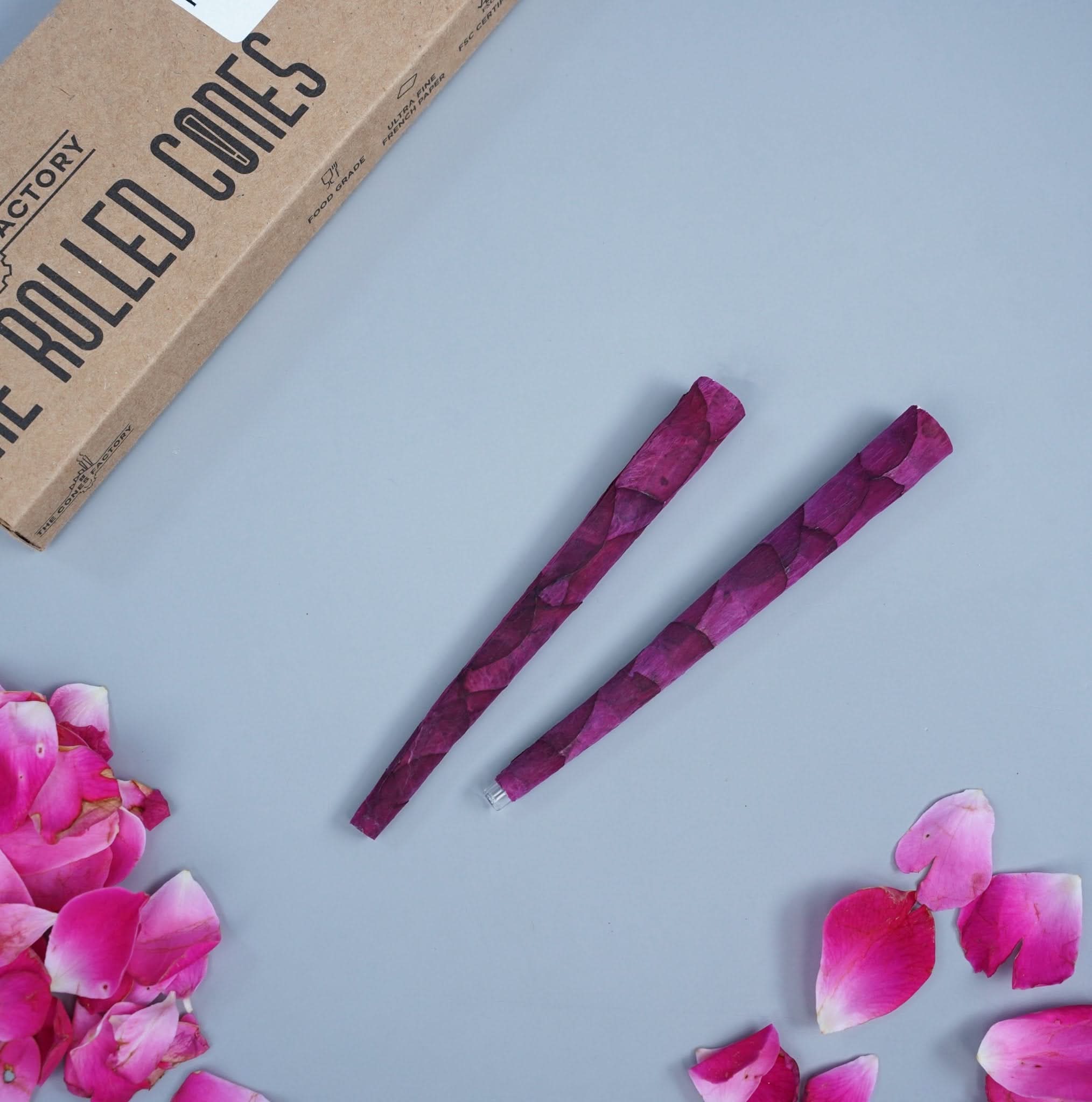 HAND ROLLED GLASS TIPS CONE - RED ROSE PETALS - BOX OF 150 CONES - Image 5
