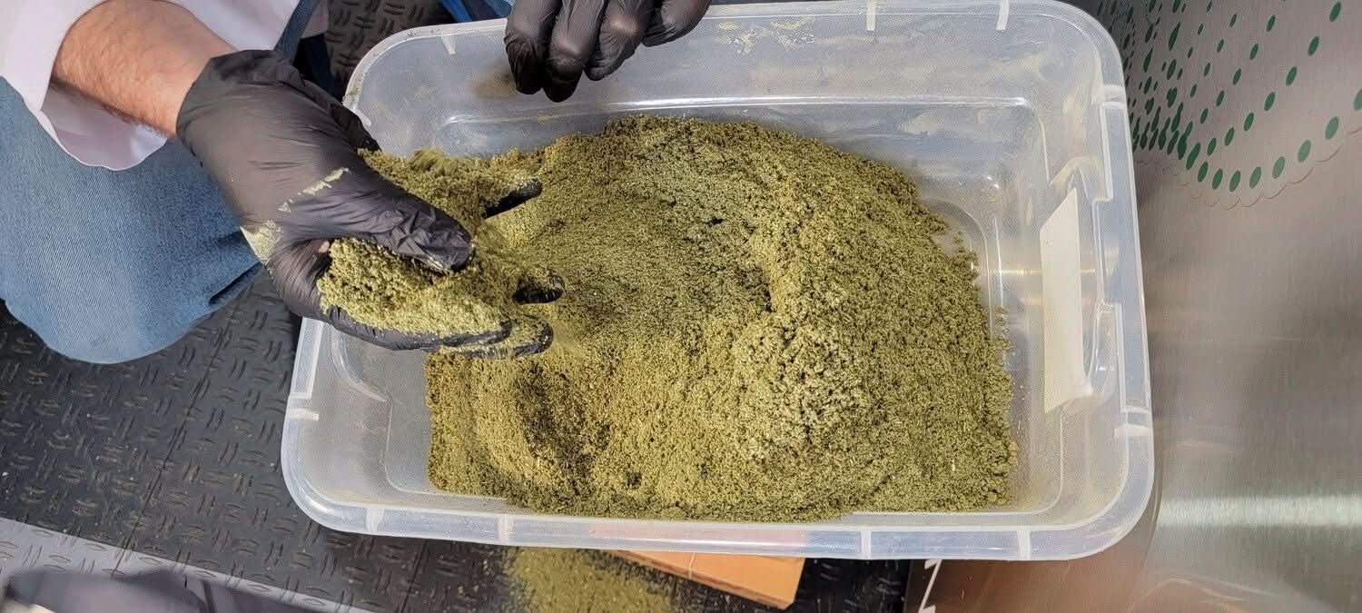 Revolution 2.0 Commercial Cannabis Grinder - Image 11